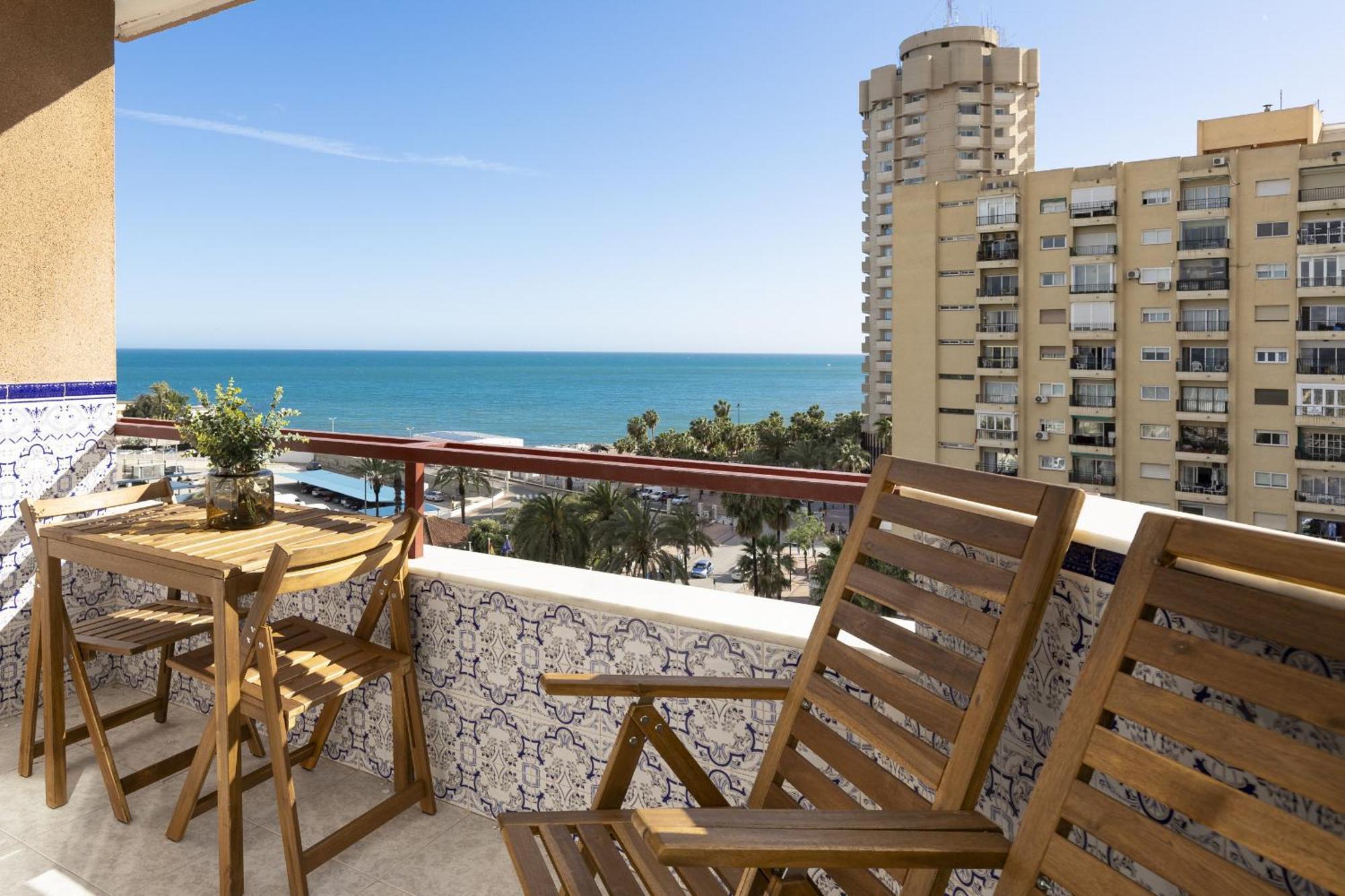 Beachfront Apartment With Terrace And Seaviews 丰希罗拉 外观 照片